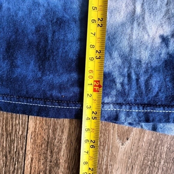 Marvel Eternals T-Shirt Mens Size Medium Blue Acid Wash Graphic Short Sleeve - Picture 10 of 11